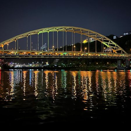 Sweeping Stadium Views Wonderfully Located 24-7 Parking Gym Lounge Pittsburgh Exterior photo